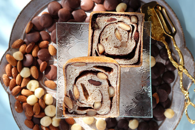 贅沢 カカオ食パン