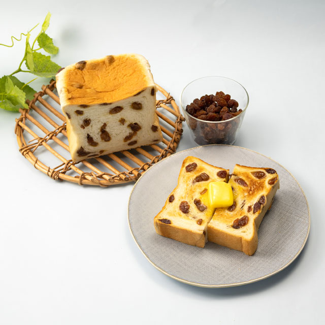 潤み葡萄のレーズン食パン